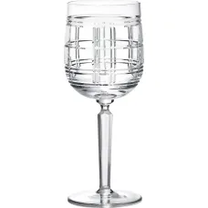 Бокал для вина с выгравированным тартановым узором