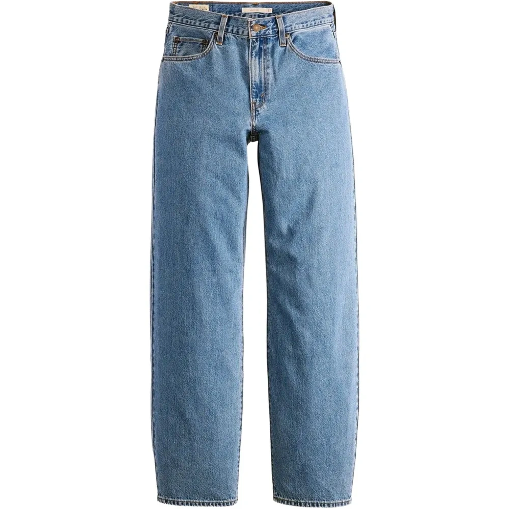 Прямые джинсы