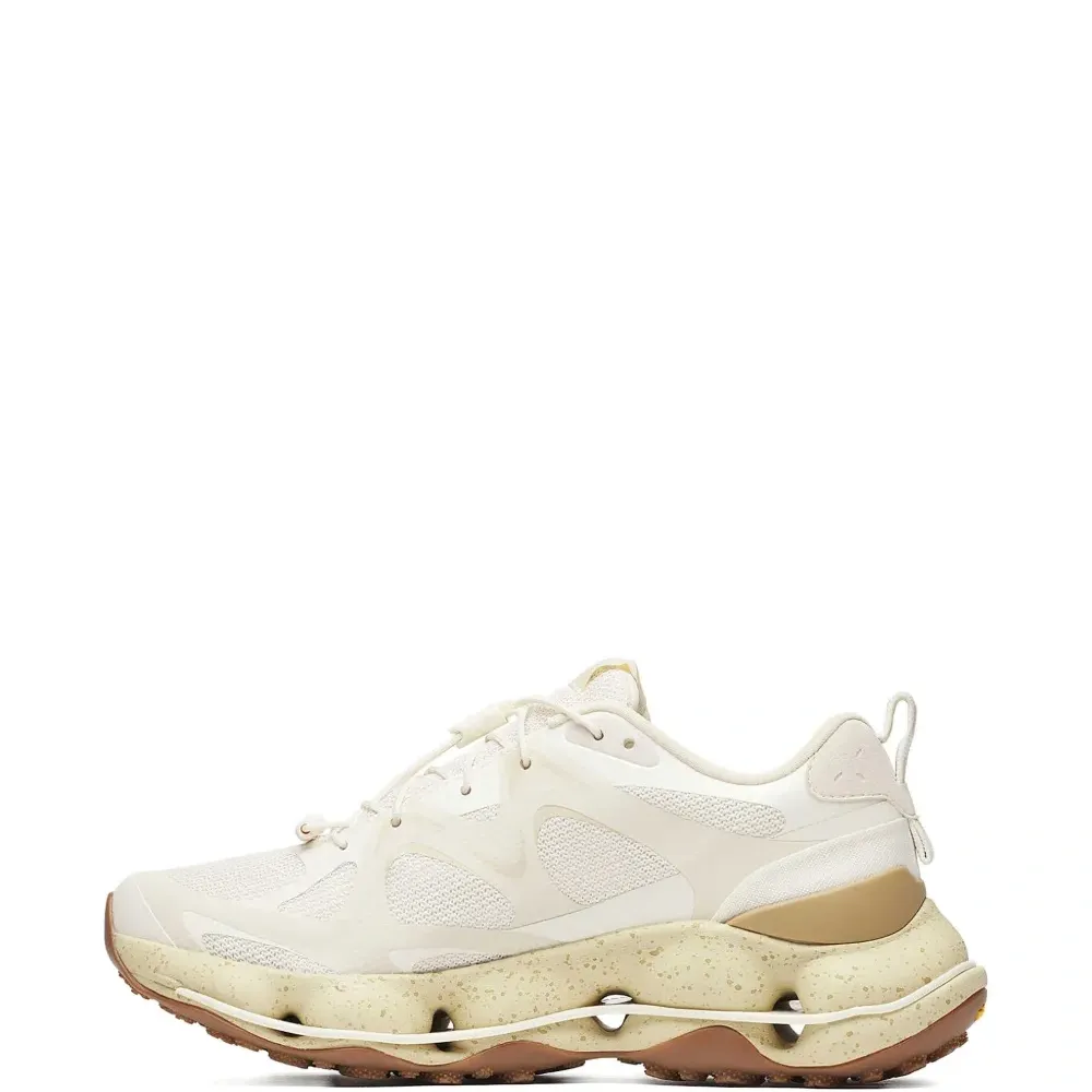 Кроссовки на подошве SpeedArc