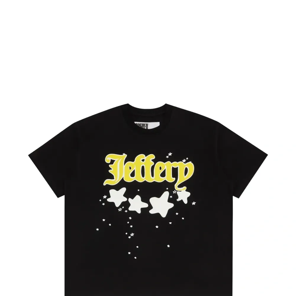 Футболка из плотного материала с короткими рукавами