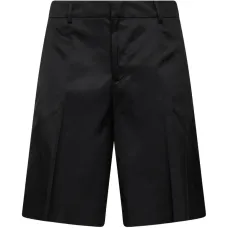 Черные прямые шорты