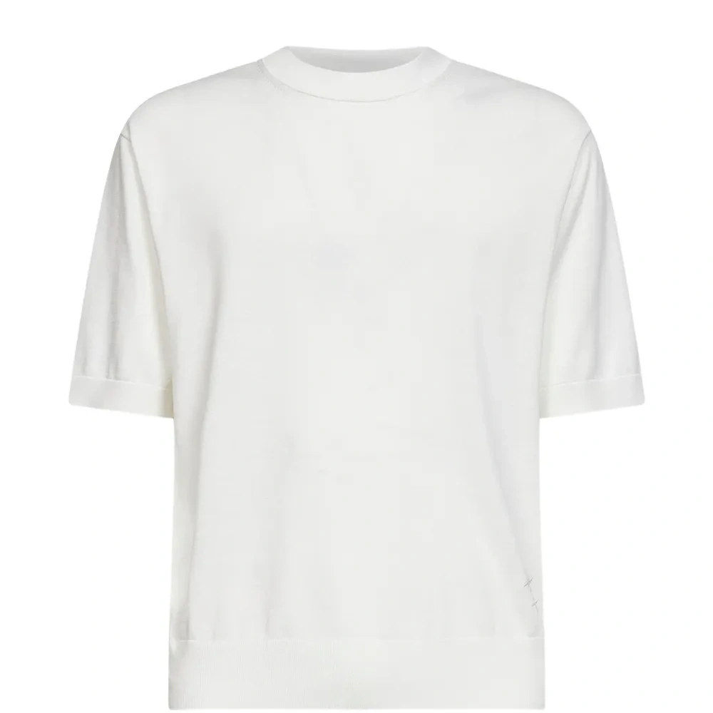 Белая футболка