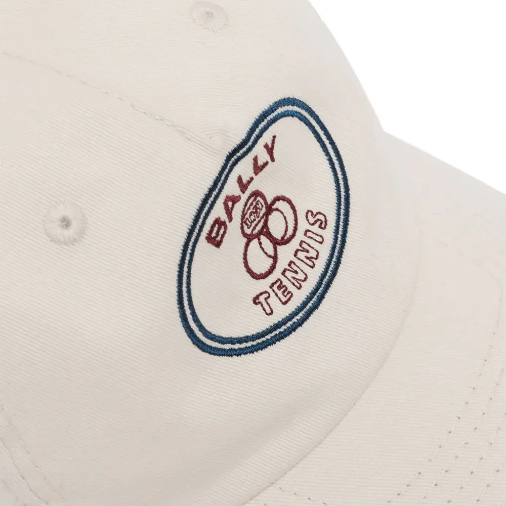 Бейсболка с вышивкой "Теннис"