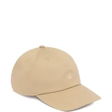 Бейсболка с вышитым гербом Бейсболка с вышитым гербом