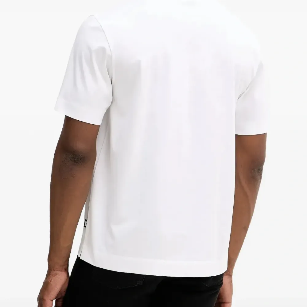 Футболка с круглым вырезом