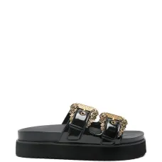 Босоножки на платформе с пряжкой