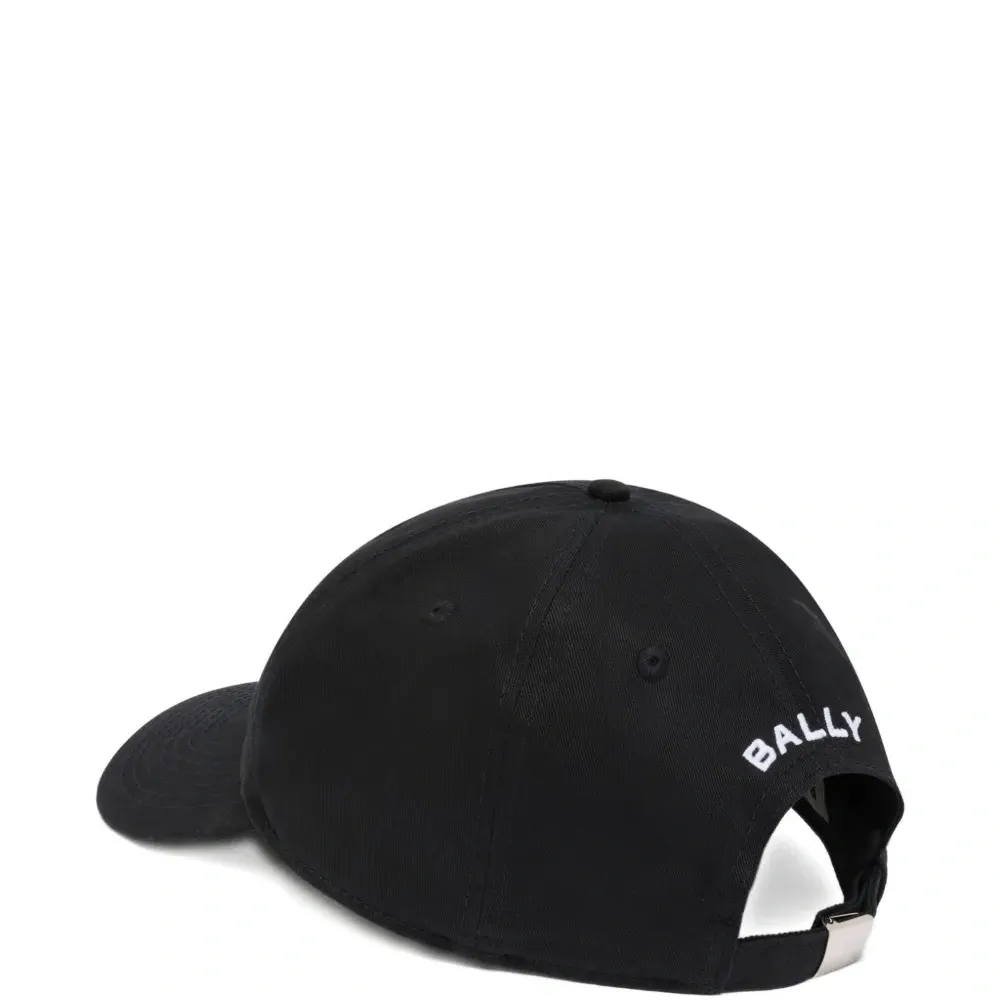 Бейсболка из хлопка