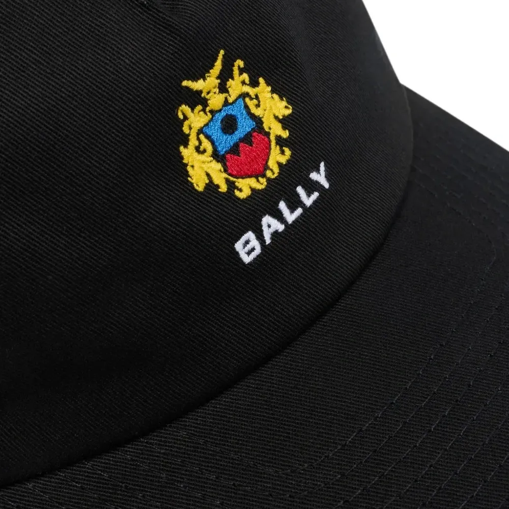 Бейсболка из хлопка