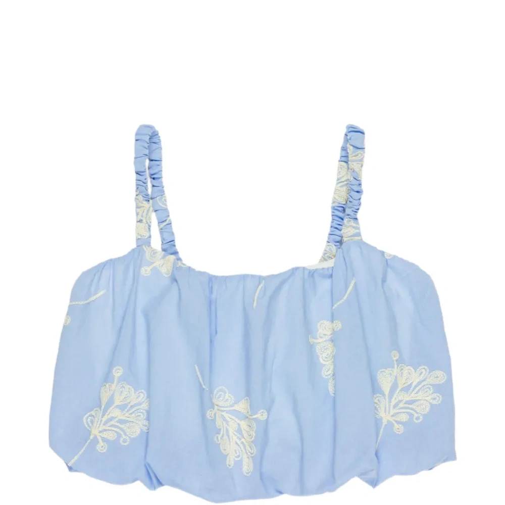 Топ с вышитыми бретелями