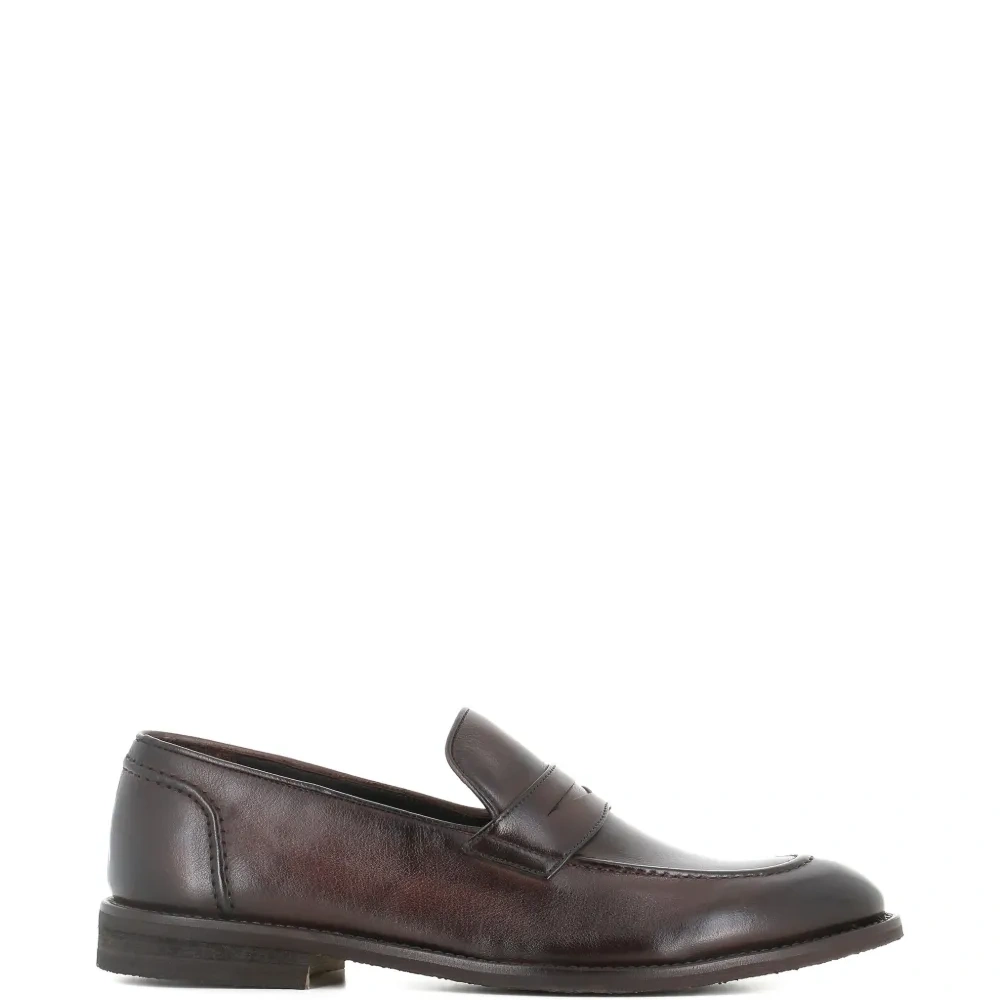 Лоферы с прорезью для монет