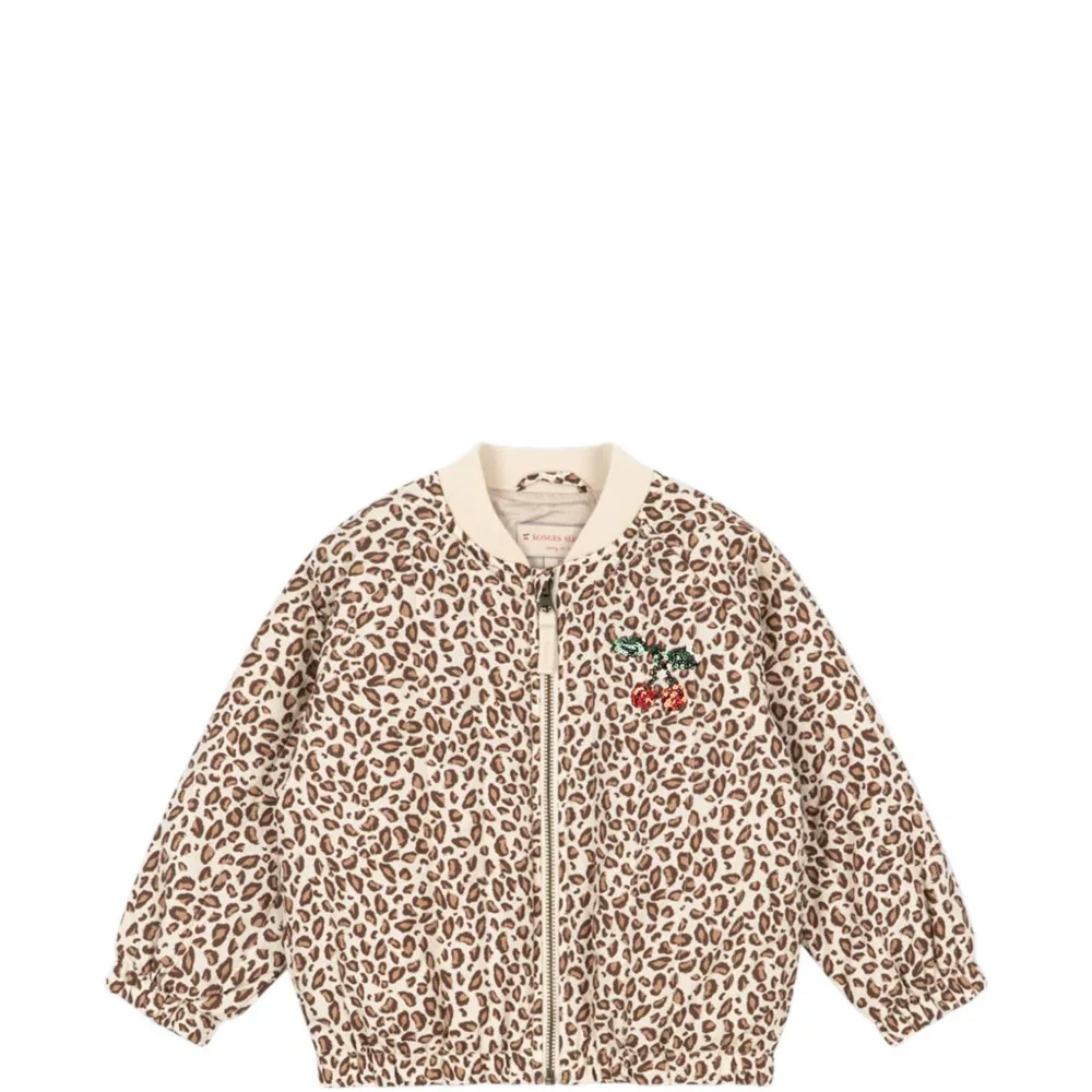 Пиджак с леопардовым принтом и пайетками