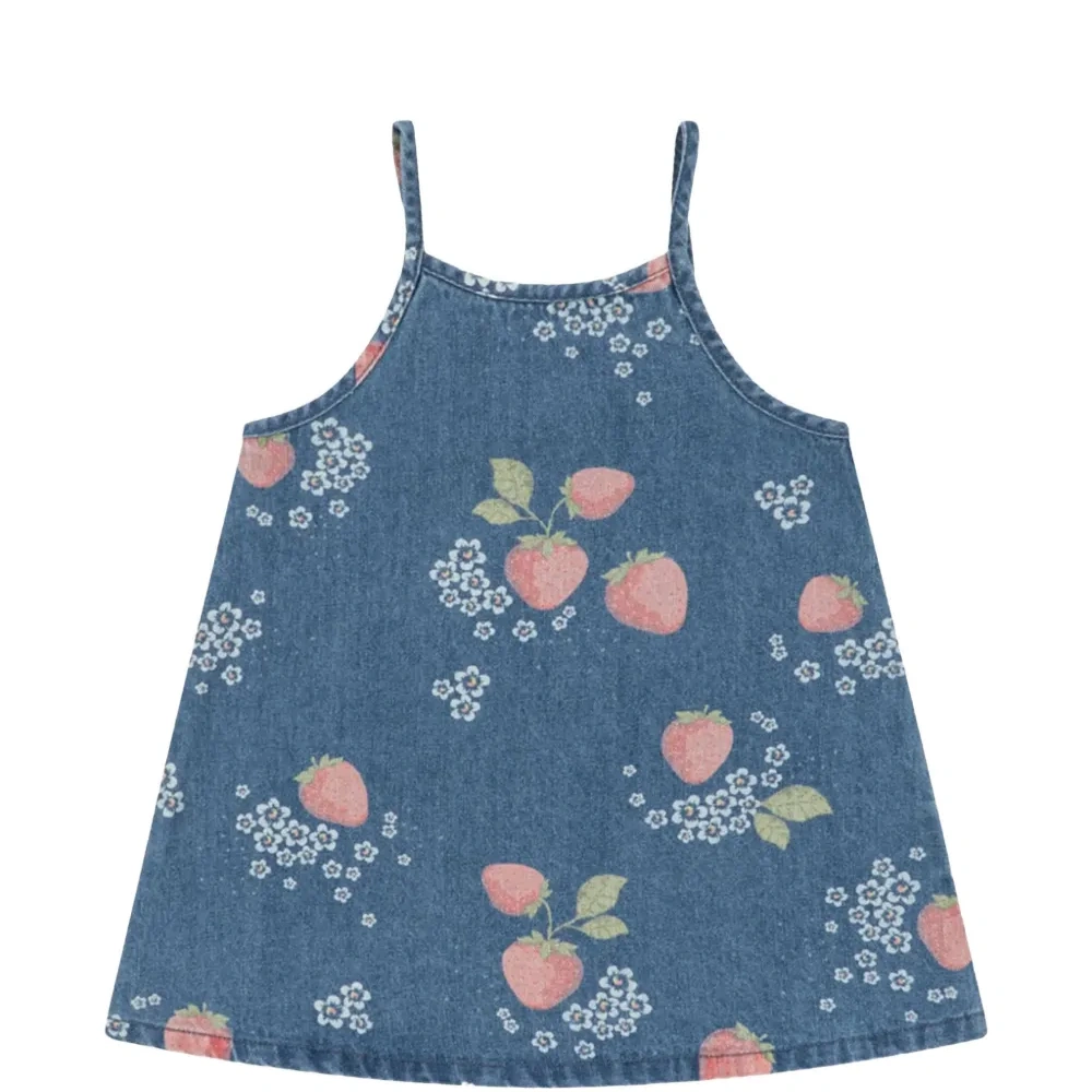 Платье на бретелях с принтом клубники