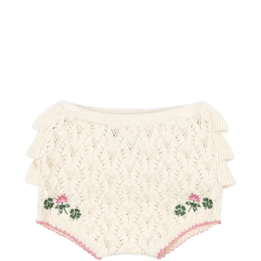 Шорты с рюшами и цветочным принтом