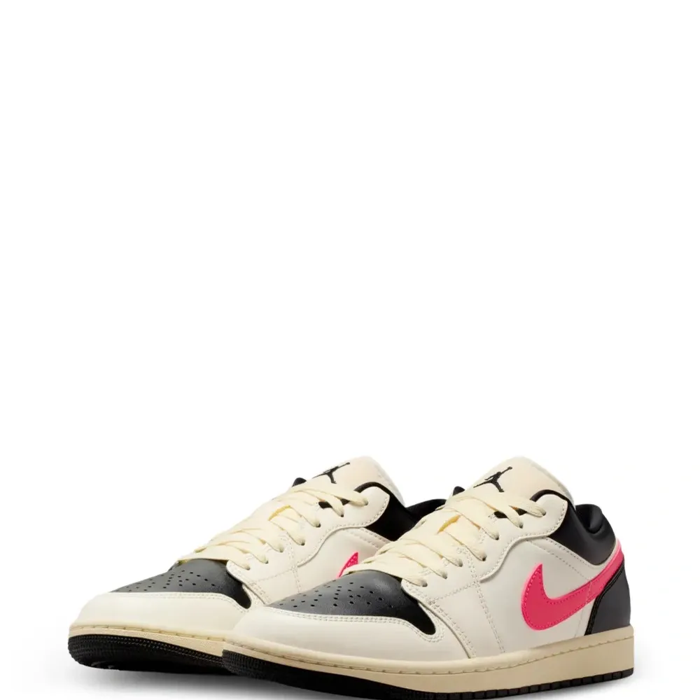 Кроссовки Air Jordan 1 Low