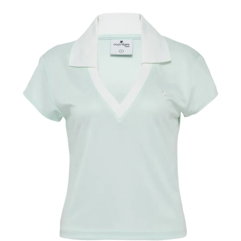 Поло с V-образным вырезом