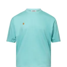 Футболка с вышитым инициалом-логотипом