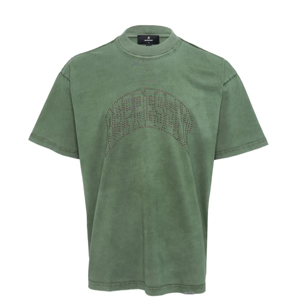 Футболка с логотипом