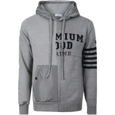 Худи с нашивками