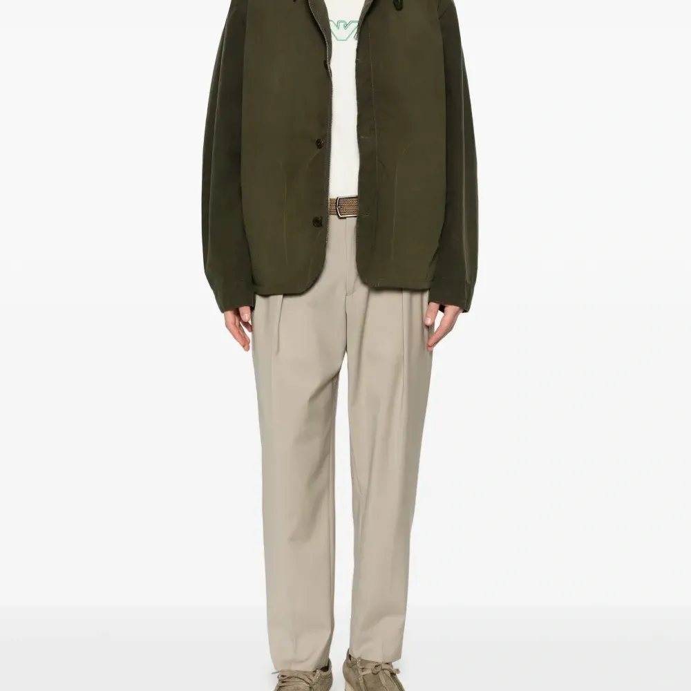 Футболка с логотипом