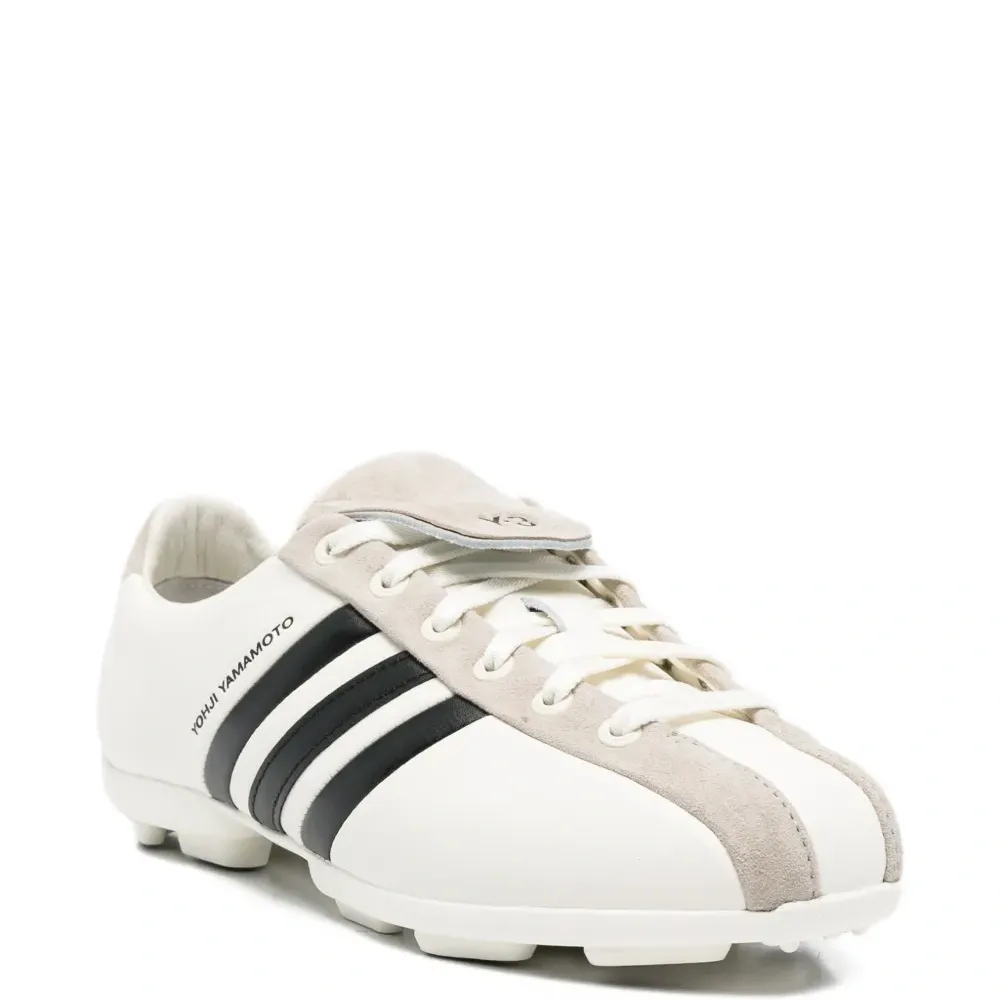 Полосатые кеды на шнуровке