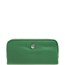 Косметичка с отделкой в виде молнии