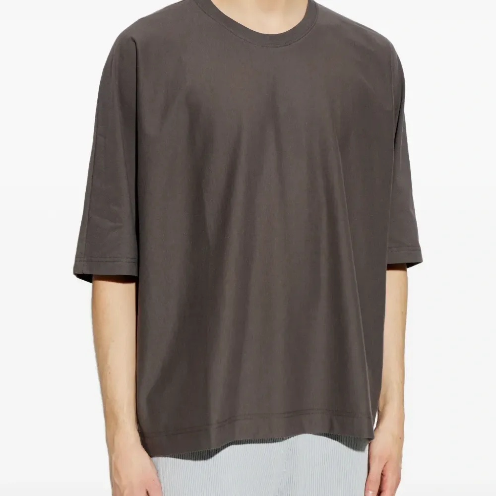 Футболка с короткими рукавами