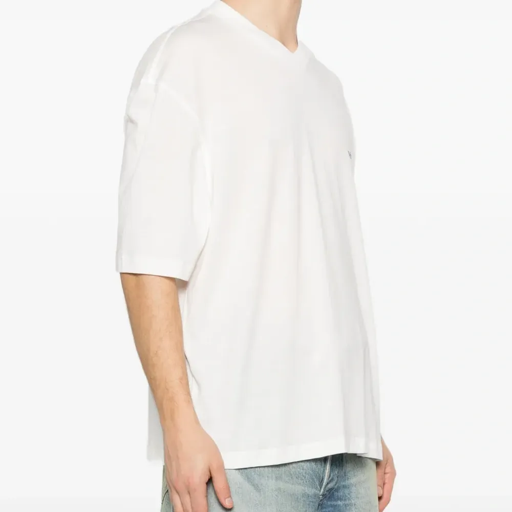 Футболка с принтом логотипа