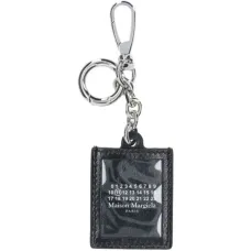 Брелок с логотипом