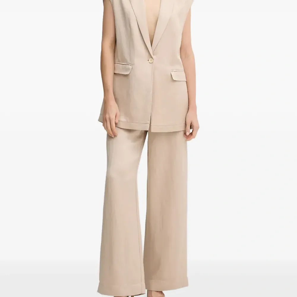 Брюки на завязках