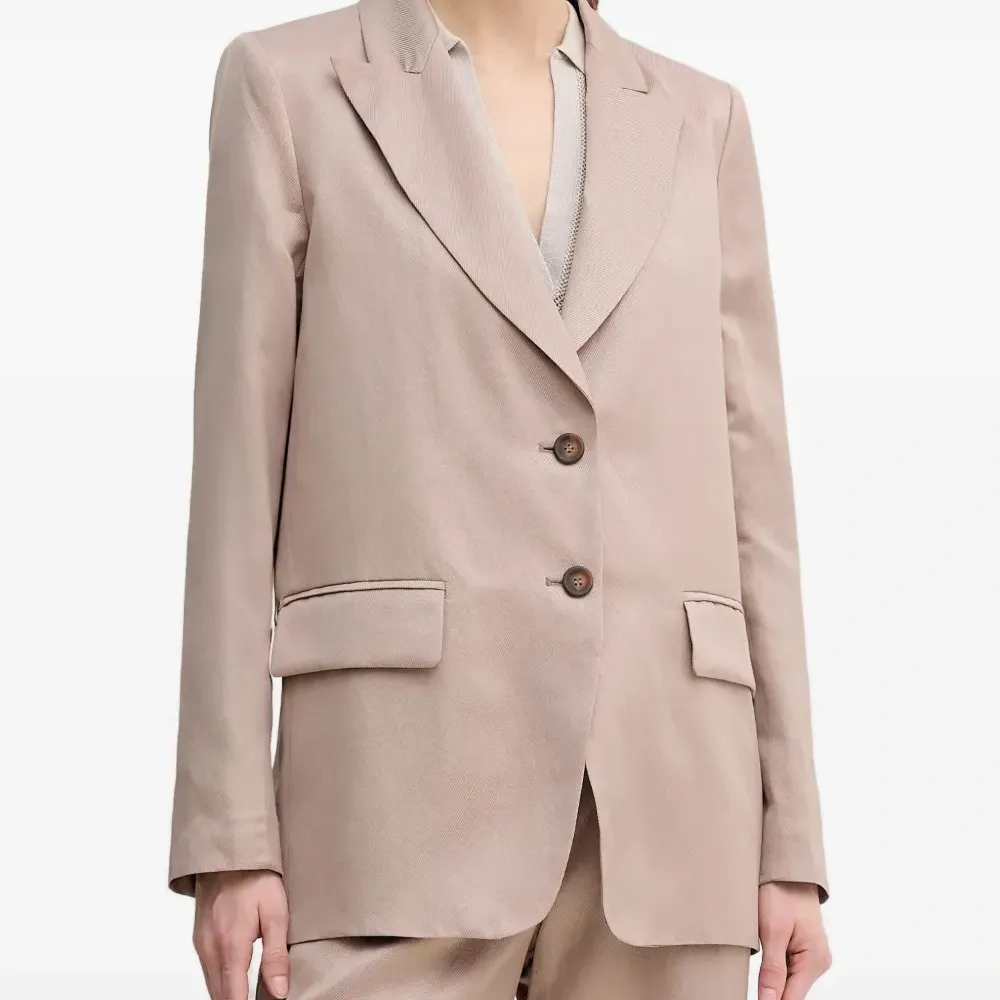 Блейзер на пуговицах