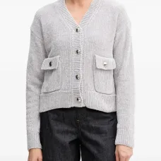 Кардиган с карманом и пуговицами Кардиган с карманом и пуговицами