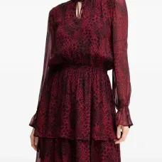 Платье с оборками и анималистичным принтом