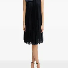 Платье с цветочным принтом и плиссировкой Платье с цветочным принтом и плиссировкой