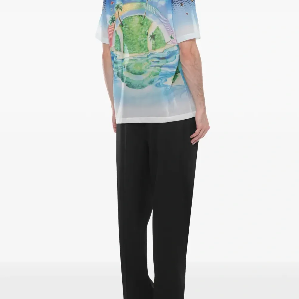 Футболка с принтом бабочек