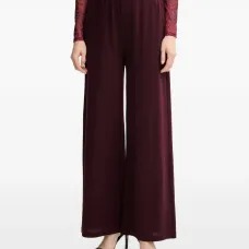 Широкие брюки на резинке Широкие брюки на резинке