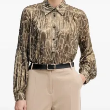 Рубашка с принтом под змеиную кожу
