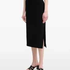 Юбка с разрезом сбоку