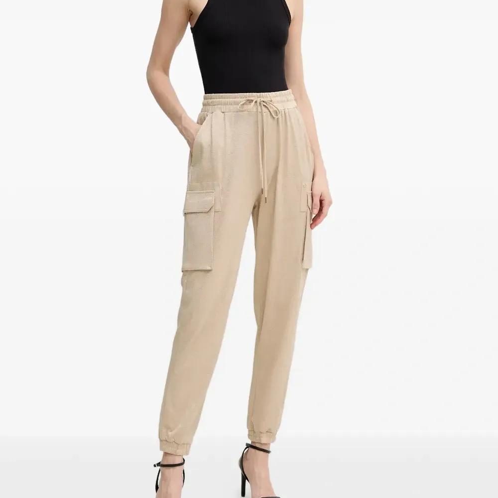 Брюки на завязках