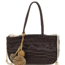 Кожаная плетёная сумка на плечо с кисточками