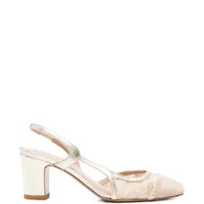 Босоножки с открытой пяткой из кружева