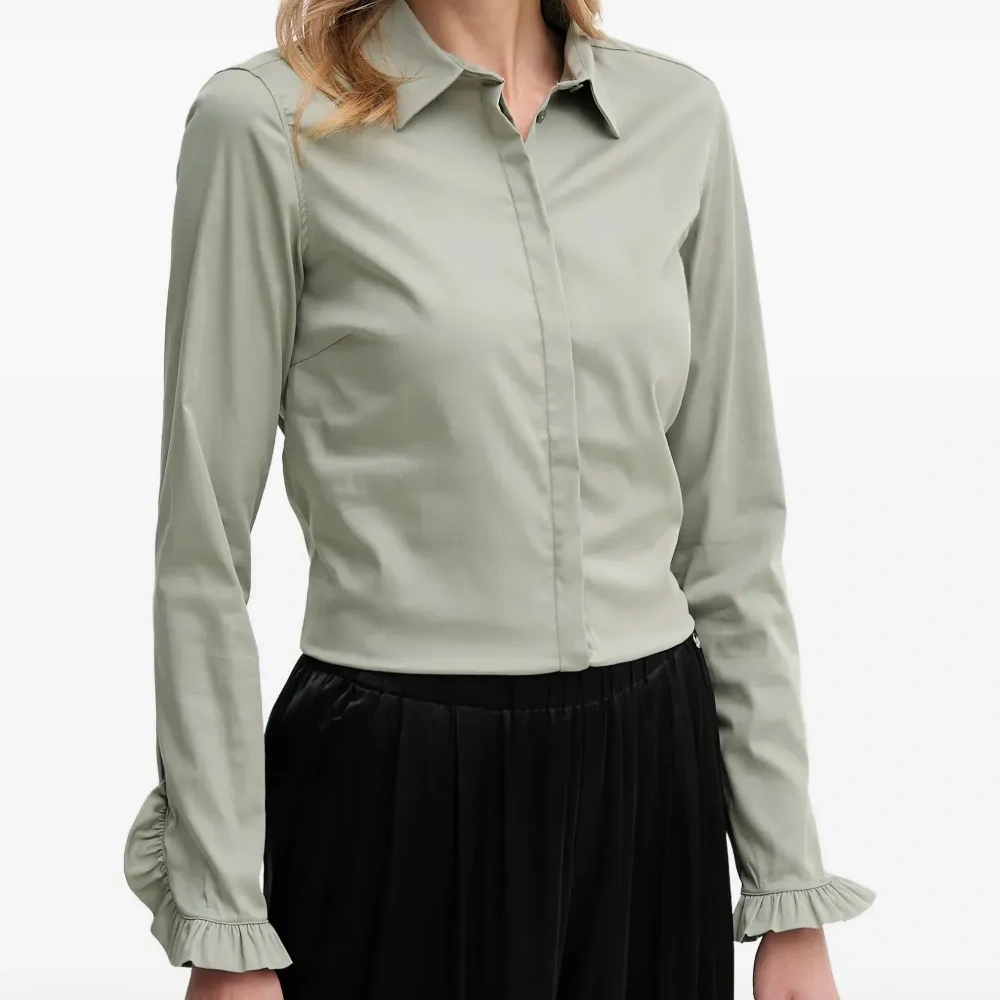 Блузка MMMattie с оборками и длинными рукавами