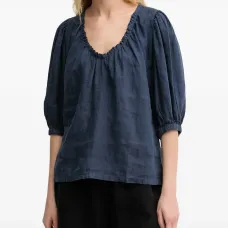 Блузка с V-образным вырезом и сборками