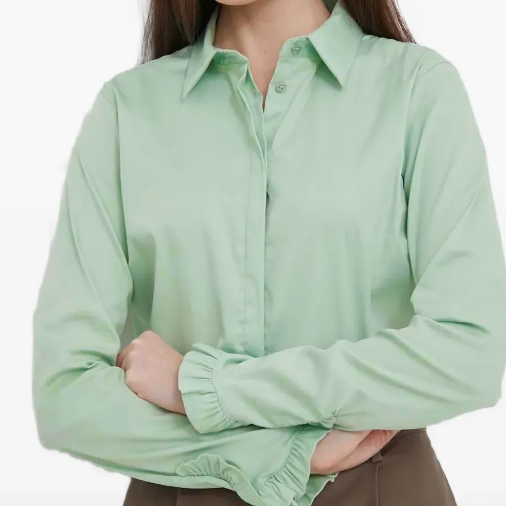 Блузка Mattie с оборками и длинными рукавами