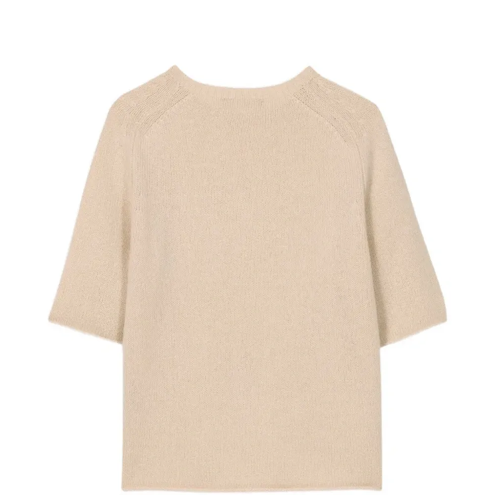 Джемпер с круглым вырезом