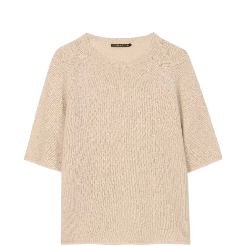 Джемпер с круглым вырезом