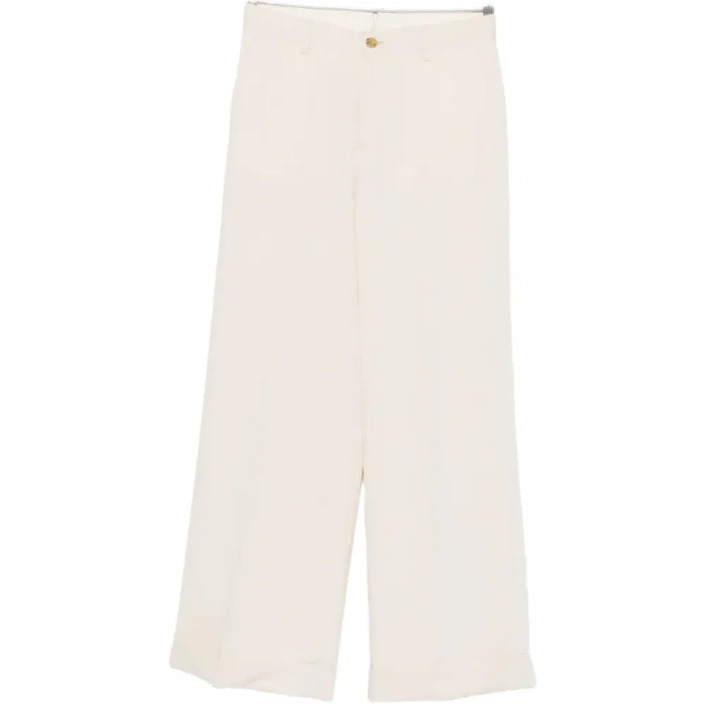 Брюки с подогнутыми манжетами