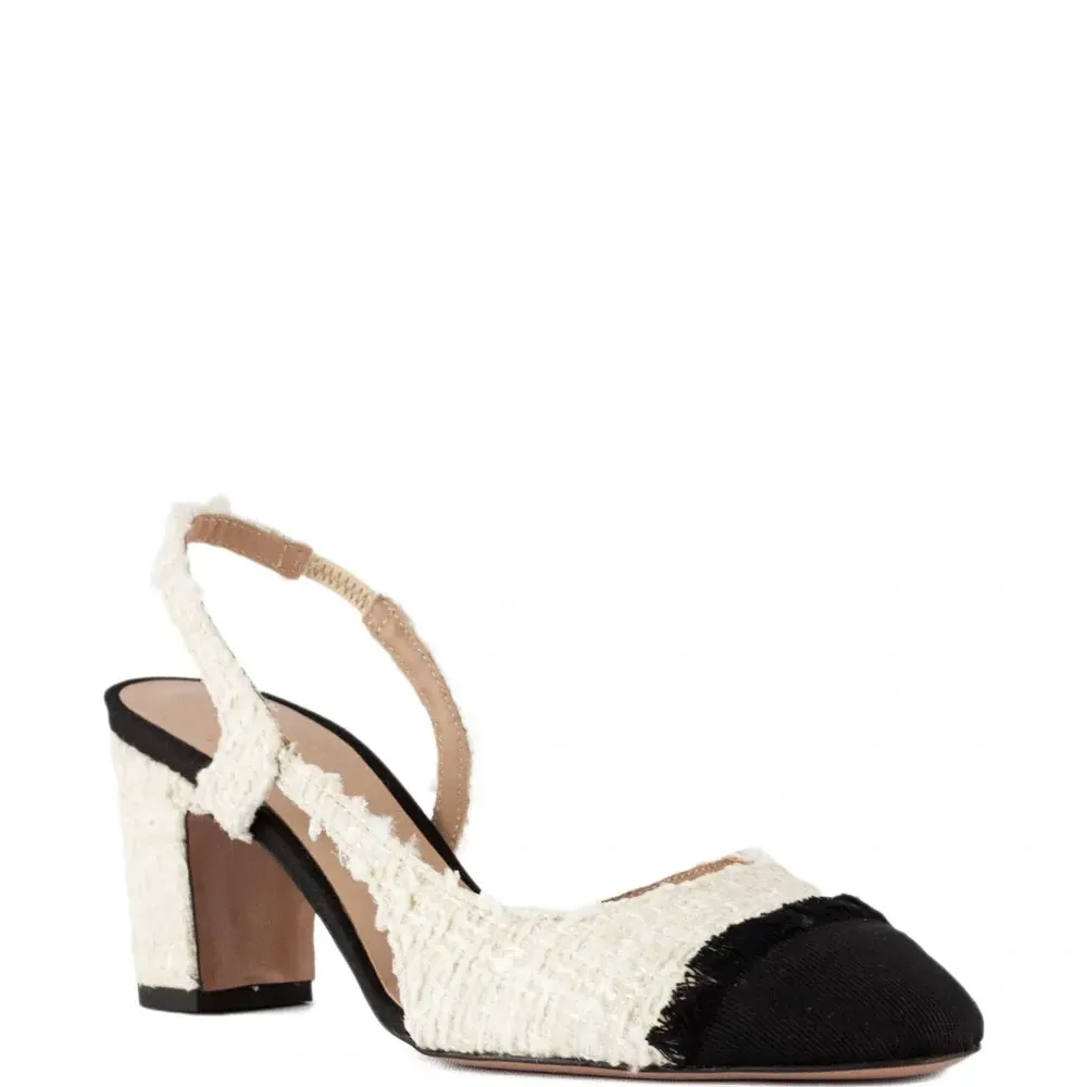 Сандалии из букле с бахромой Сандалии из букле с бахромой