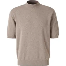 Футболка с короткими рукавами и воротником-гольф