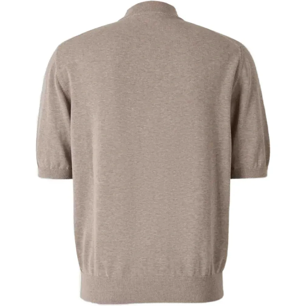 Футболка с короткими рукавами и воротником-гольф