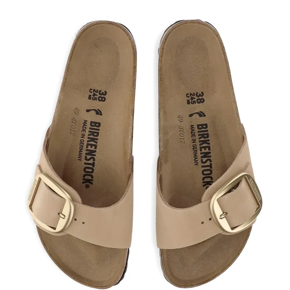 Сандалии Madrid с большой пряжкой